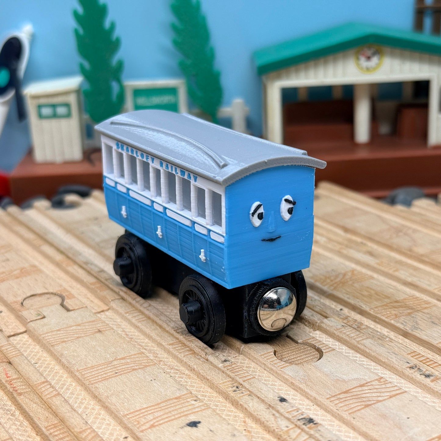 Skarloey Coach's Agnes, Ruth, Jemima, Lucy and Brake Van Beatrice (5 Trains)