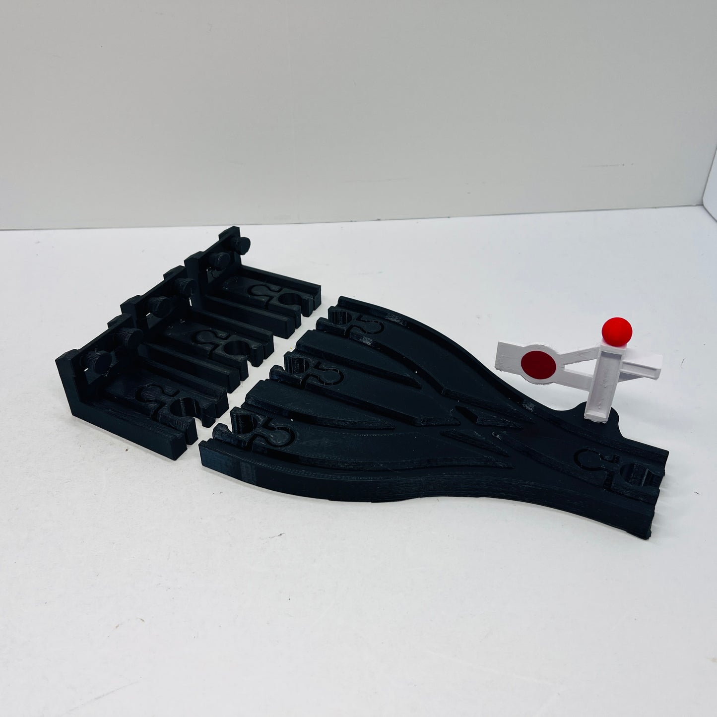 3 way Split Track & Triple Switch with Buffer